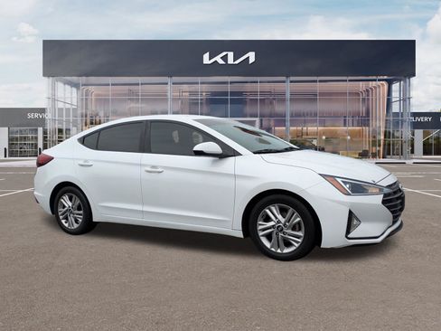 Used 2020 Hyundai Elantra SEL w/ Cargo Package (C1) FWD image 1
