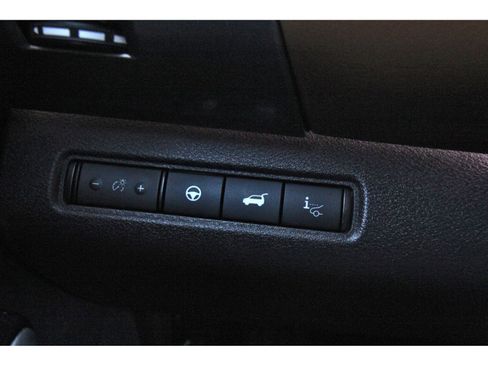 Used 2023 Nissan Pathfinder Platinum w/ Cargo Package image 25