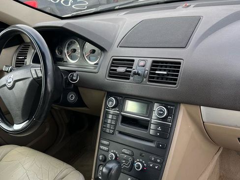 Used 2014 Volvo XC90 3.2 image 8