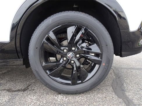 New 2026 Buick Encore GX Sport Touring w/ Advanced Technology Package image 28