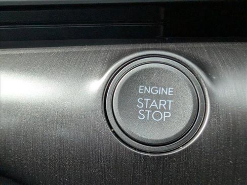 Certified 2024 Hyundai Kona SEL AWD/4WD image 33