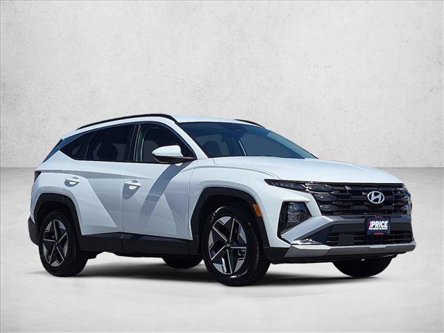 Used 2025 Hyundai Tucson SEL FWD image 3