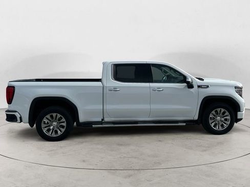 Used 2023 GMC Sierra 1500 Denali w/ Technology Package AWD/4WD image 6