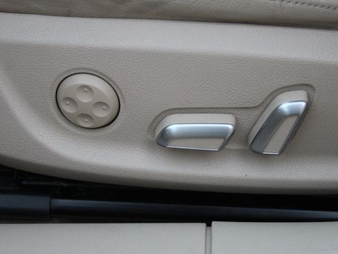 Used 2016 Audi A6 2.0T Premium Plus w/ Premium Plus Package image 24