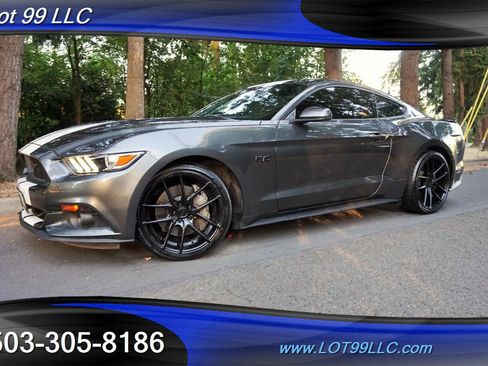 Used 2017 Ford Mustang GT Premium image 5