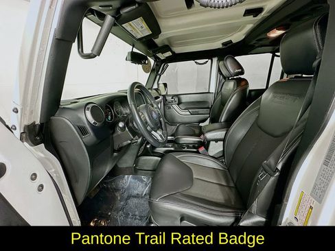 Used 2018 Jeep Wrangler Unlimited Sport image 25