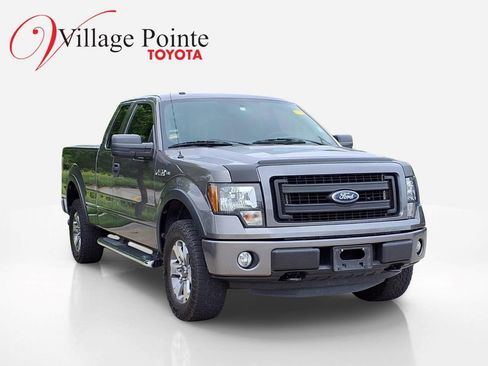 Used 2014 Ford F150 STX w/ Equipment Group 201A Mid AWD/4WD image 3