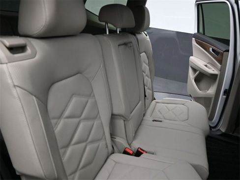 New 2026 Volkswagen Atlas SE image 24