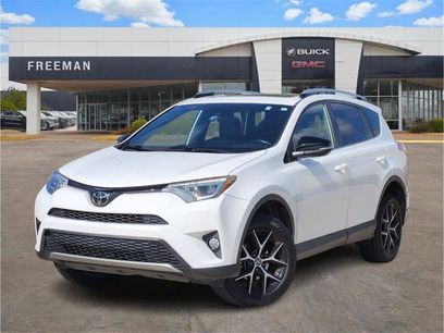 Used 2018 Toyota RAV4 SE