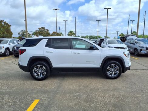 Used 2026 GMC Terrain Elevation FWD image 8