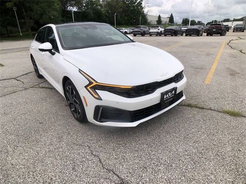New 2026 Kia K5 EX image 1