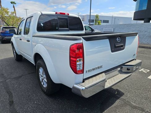 Used 2016 Nissan Frontier SV RWD image 7
