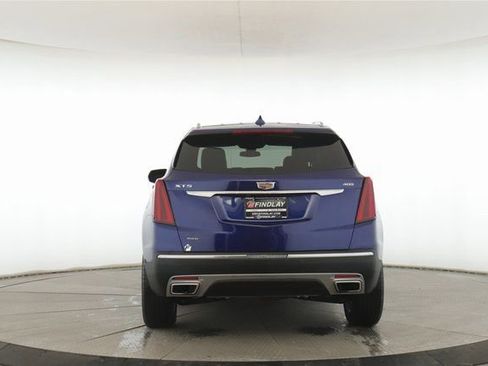 Used 2025 Cadillac XT5 Premium Luxury image 11