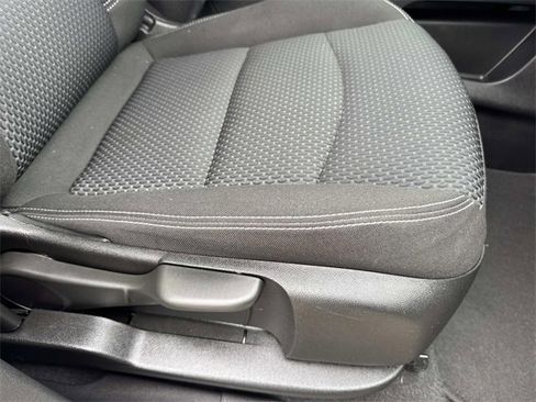 Used 2022 GMC Terrain SLE image 14