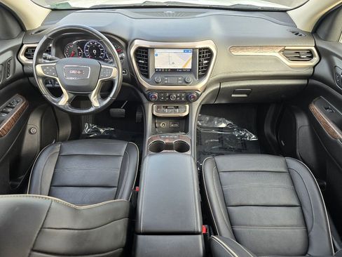 Used 2020 GMC Acadia Denali w/ Technology Package AWD/4WD image 29