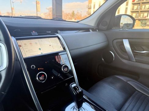 Used 2022 Land Rover Discovery Sport S image 39