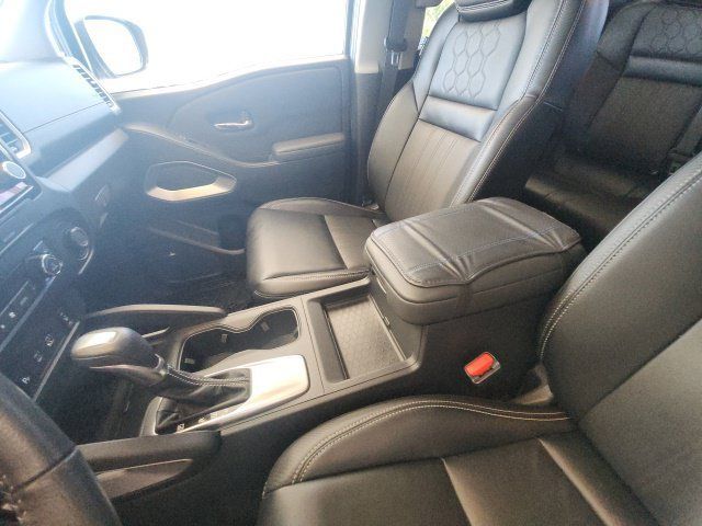Used 2022 Nissan Frontier SV w/ SV Premium Package AWD/4WD image 25