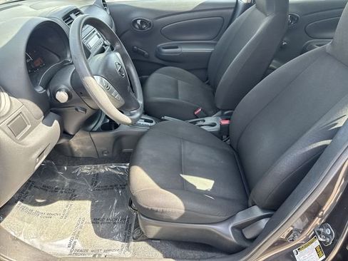 Used 2015 Nissan Versa S FWD image 14