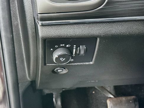 Certified 2021 Jeep Grand Cherokee Limited AWD/4WD image 18
