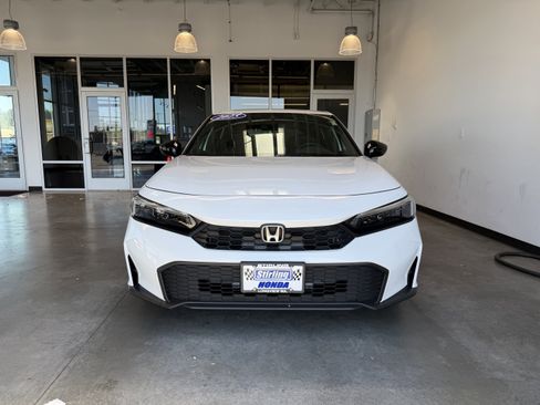 Used 2025 Honda Civic Sport image 6