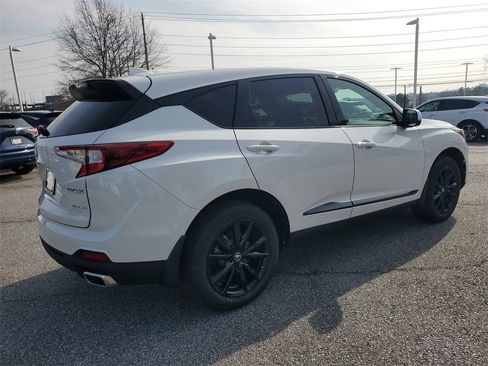 New 2026 Acura RDX SH-AWD image 5