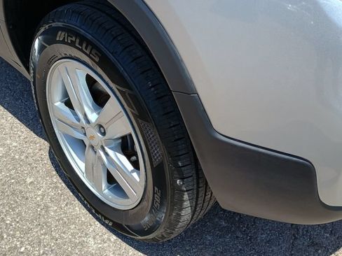 Used 2019 Chevrolet Trax LT w/ LT Convenience Package AWD/4WD image 25