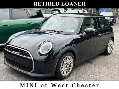 Used 2025 MINI Cooper S image 1