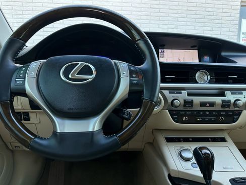 Used 2014 Lexus ES 350 image 26