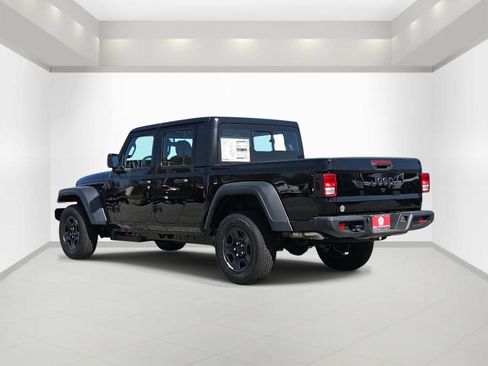 New 2026 Jeep Gladiator Sport AWD/4WD image 3