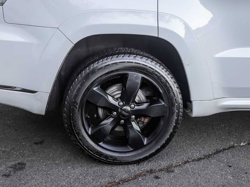 Used 2016 Jeep Grand Cherokee High Altitude image 5