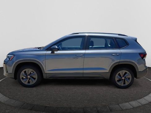 Used 2025 Volkswagen Taos S FWD image 4