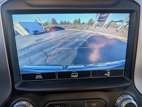 Used 2021 GMC Sierra 1500 SLT w/ SLT Premium Package image 13