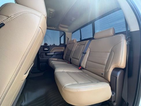 Used 2017 GMC Sierra 1500 Denali AWD/4WD image 21