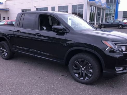 New 2025 Honda Ridgeline Sport image 2