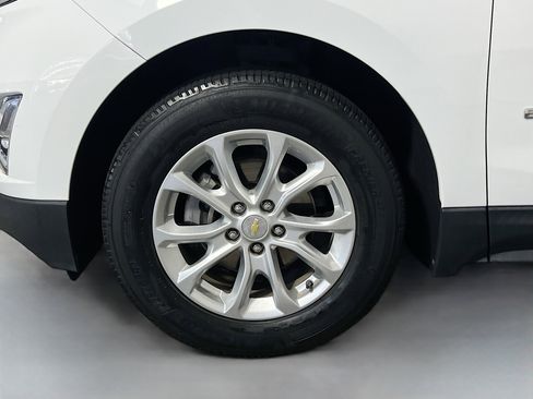 Used 2019 Chevrolet Equinox LT FWD image 14