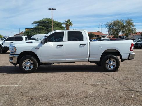 Used 2024 RAM 2500 Tradesman w/ Chrome Appearance Group image 5