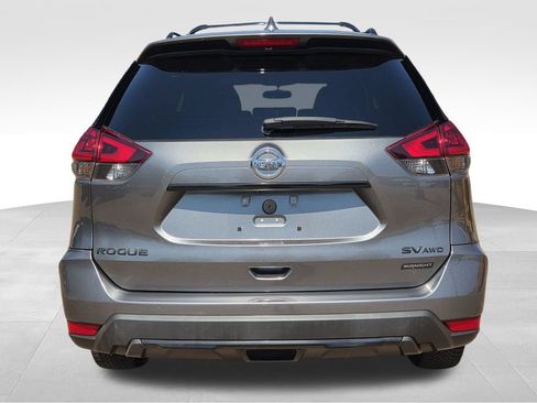 Used 2018 Nissan Rogue SV AWD/4WD image 7