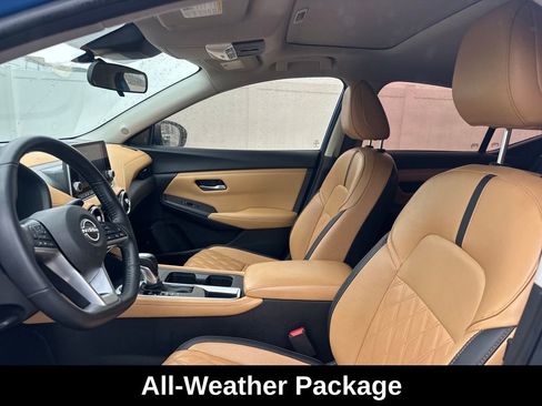 Used 2024 Nissan Sentra SV w/ SV Premium Package image 9