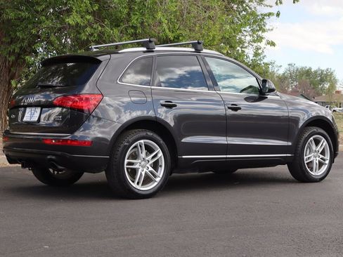 Used 2017 Audi Q5 2.0T Premium Plus w/ Technology Package AWD/4WD image 5