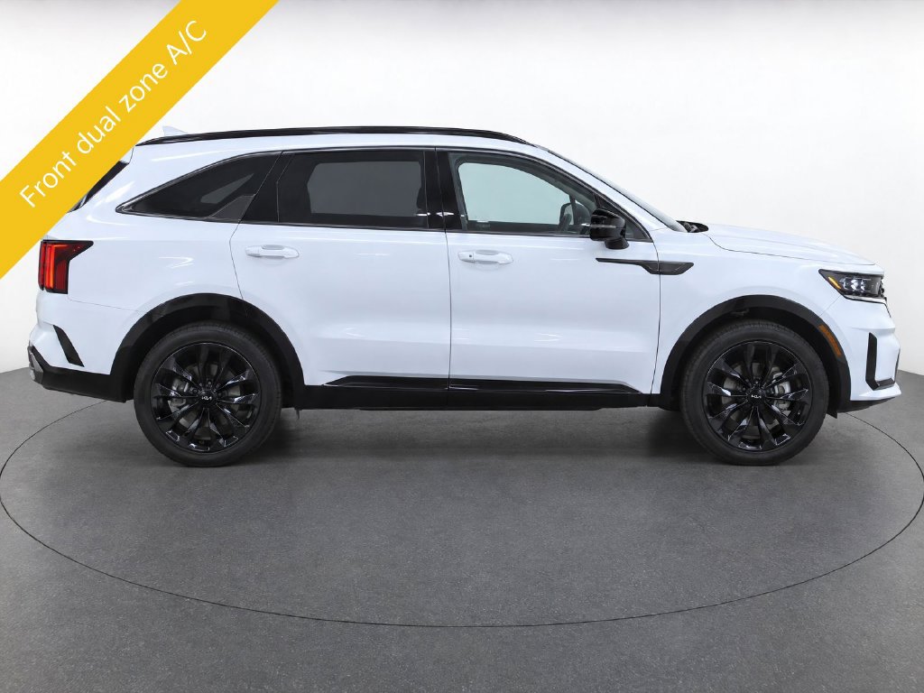 Certified 2023 Kia Sorento SX AWD/4WD image 9