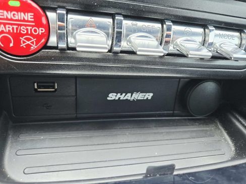 Used 2016 Ford Mustang GT Premium w/ Equipment Group 401A RWD image 32