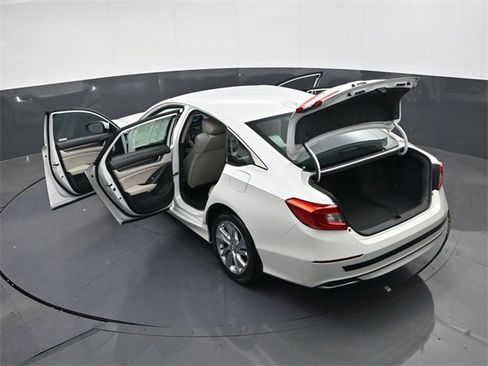 Used 2020 Honda Accord LX image 47