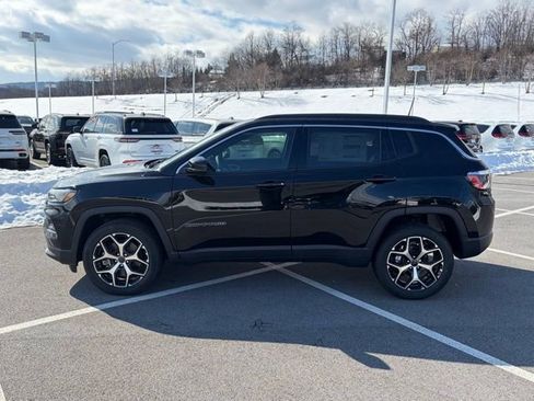 New 2026 Jeep Compass Limited image 4