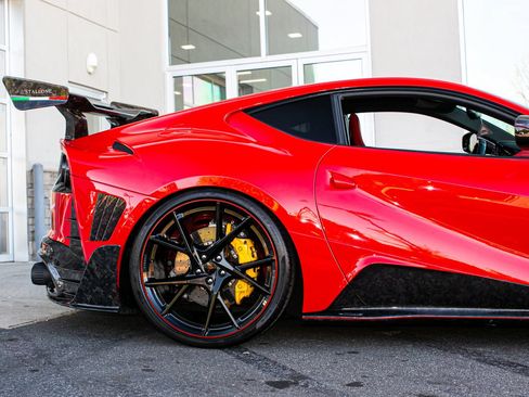 Used 2020 Ferrari 812 Superfast RWD image 57
