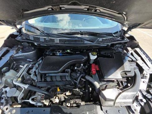 Used 2017 Nissan Rogue Sport SV FWD image 7