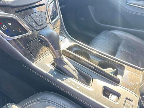 Used 2014 Buick LaCrosse Leather w/ Driver Confidence Package image 31