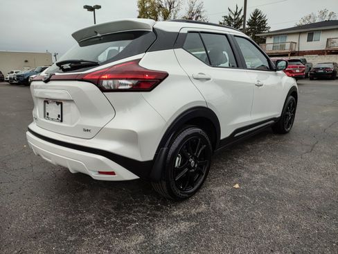 Used 2024 Nissan Kicks SR w/ SR Premium Package image 26