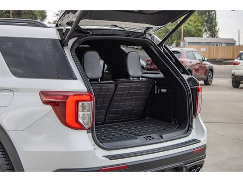 Used 2022 Ford Explorer ST w/ Equipment Group 401A AWD/4WD image 10