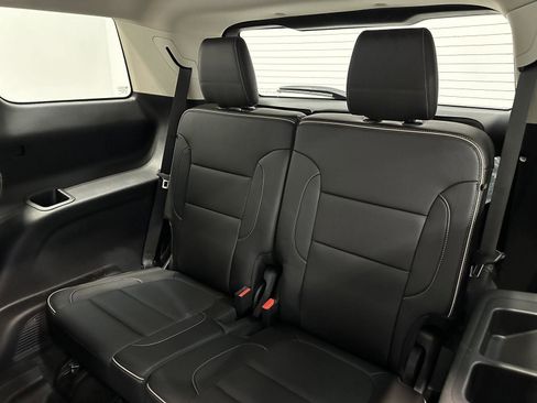 Used 2020 GMC Acadia Denali w/ Denali Ultimate Package image 32