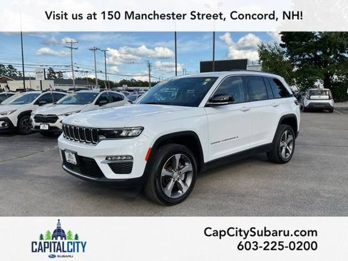 Used 2023 Jeep Grand Cherokee Limited AWD/4WD image 3